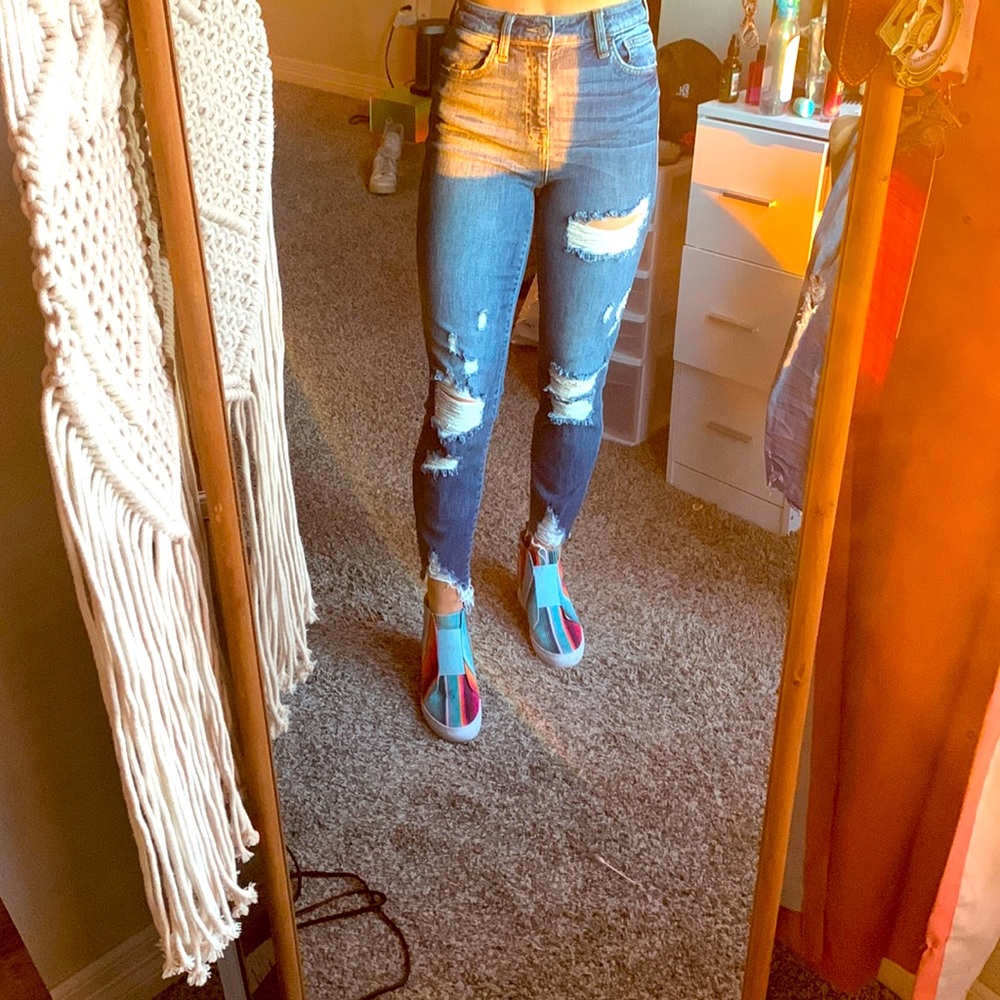 Brand: willow hoot. Size: 24